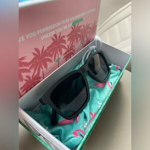 NIB Goodr Get on My Level Sunglasses